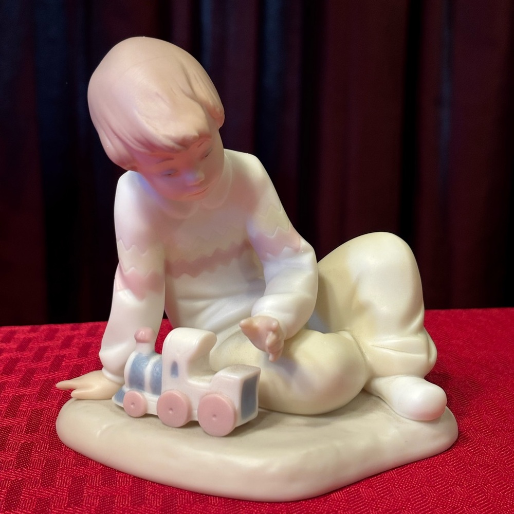Golden Memories by Lladro Toy Train Express